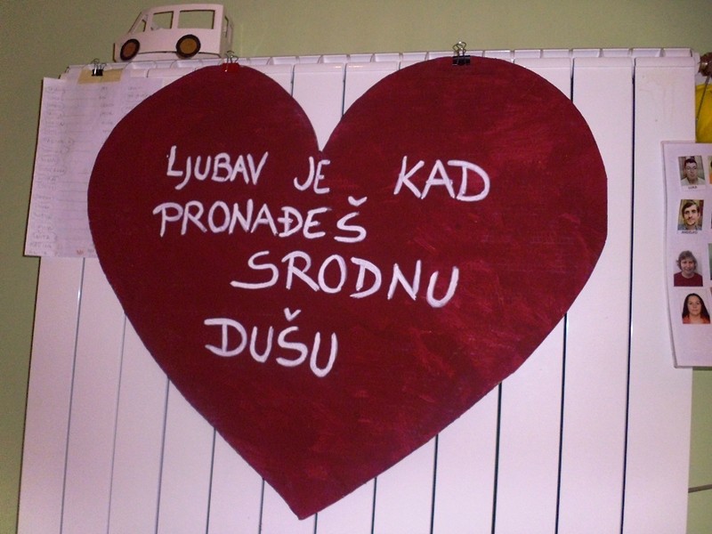 Ljubavne za valentinovo pjesme hrvatske Osnovna škola