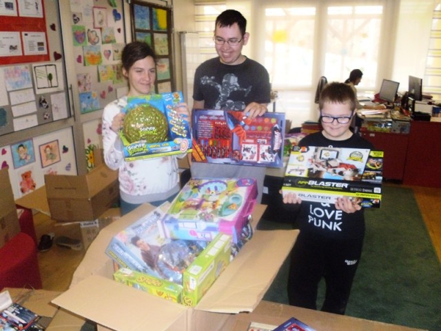 Donacija humanitarne udruge "RTL pomaže djeci"